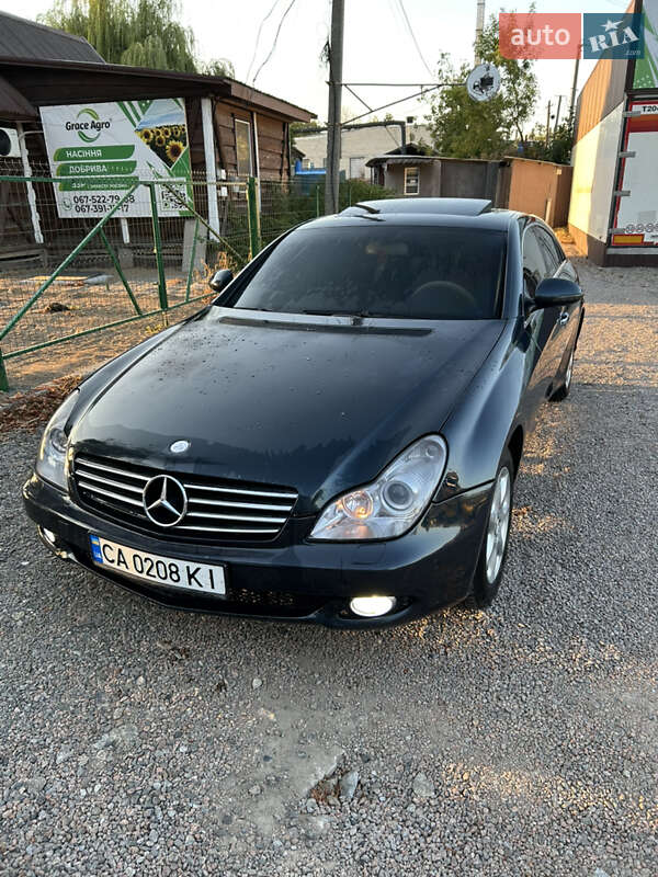 Mercedes-Benz CLS-Class 2005