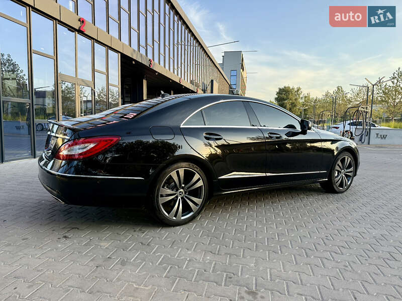 Седан Mercedes-Benz CLS-Class 2015 в Рівному