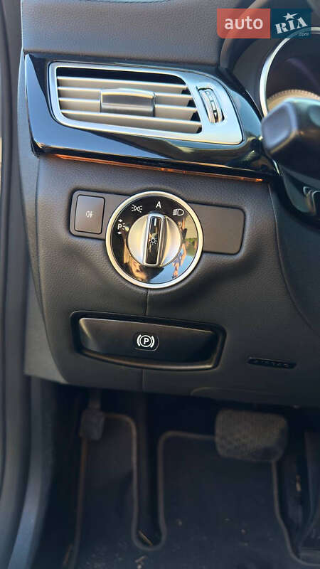 Седан Mercedes-Benz CLS-Class 2011 в Одессе фото 30 Седан Mercedes-Benz CLS-Class 2011 в Одессе