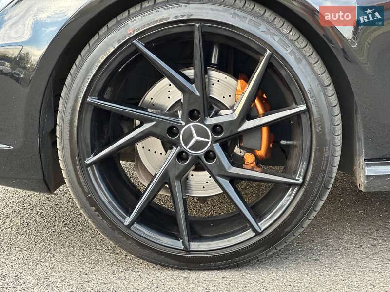 Седан Mercedes-Benz CLS-Class 2012 в Кривом Роге