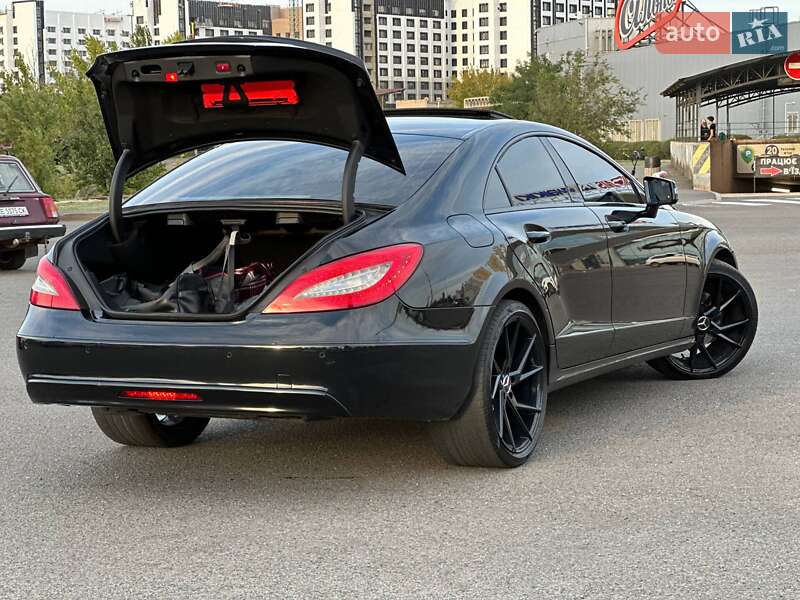 Седан Mercedes-Benz CLS-Class 2012 в Кривом Роге