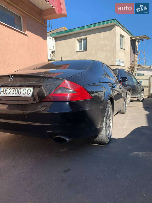 Купе Mercedes-Benz CLS-Class 2004 в Кам'янець-Подільському фото 6 Купе Mercedes-Benz CLS-Class 2004 в Кам'янець-Подільському