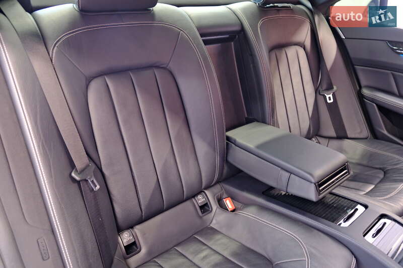 Седан Mercedes-Benz CLS-Class 2012 в Одессе