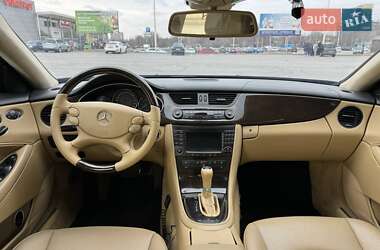 Купе Mercedes-Benz CLS-Class 2006 в 
