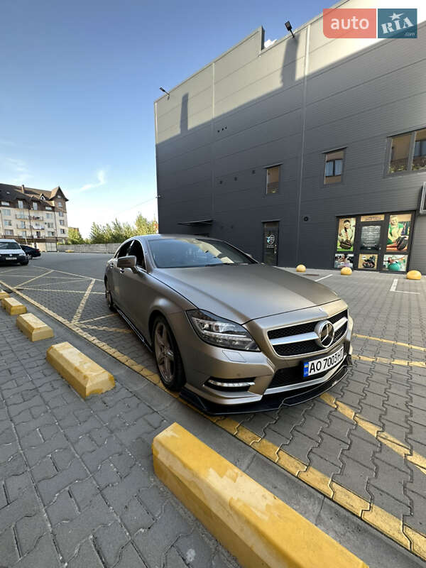 Седан Mercedes-Benz CLS-Class 2010 в Ужгороде