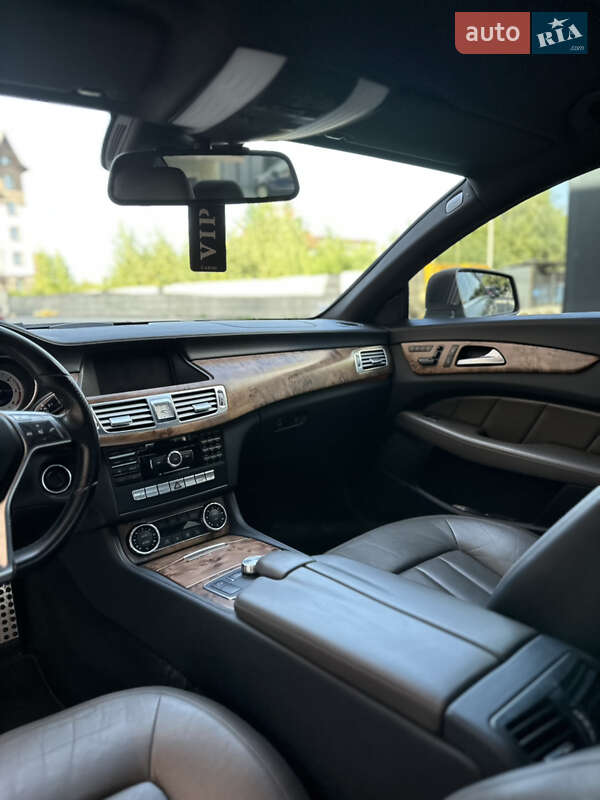 Седан Mercedes-Benz CLS-Class 2010 в Ужгороде