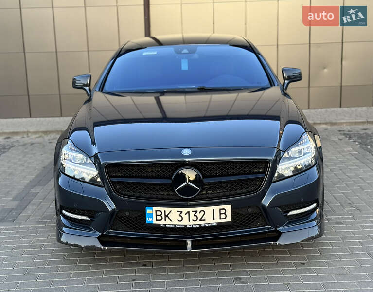 Седан Mercedes-Benz CLS-Class 2014 в Дубні