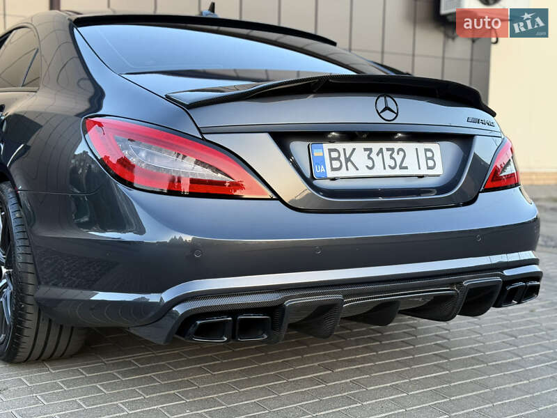 Седан Mercedes-Benz CLS-Class 2014 в Дубні