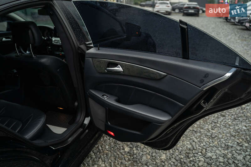 Седан Mercedes-Benz CLS-Class 2015 в Чернівцях