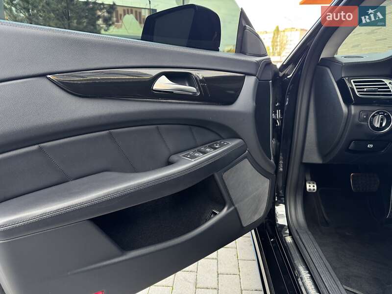 Седан Mercedes-Benz CLS-Class 2013 в Киеве фото 21 Седан Mercedes-Benz CLS-Class 2013 в Киеве