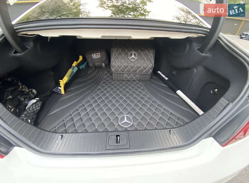 Седан Mercedes-Benz CLS-Class 2016 в Києві