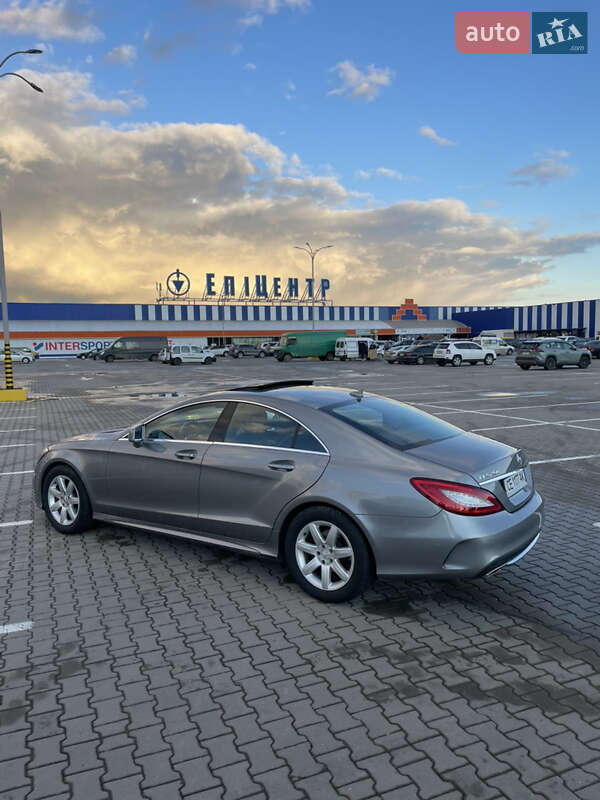Седан Mercedes-Benz CLS-Class 2015 в Чернівцях