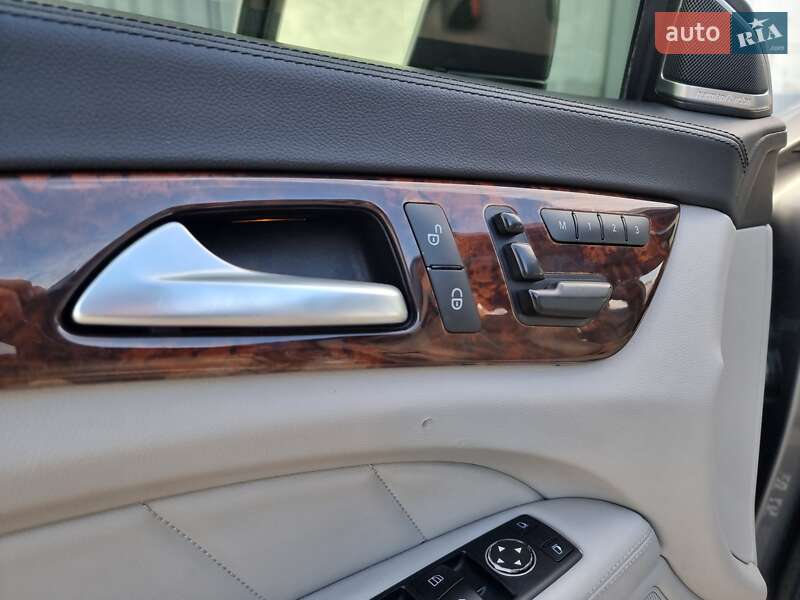 Седан Mercedes-Benz CLS-Class 2014 в Киеве фото 43 Седан Mercedes-Benz CLS-Class 2014 в Киеве