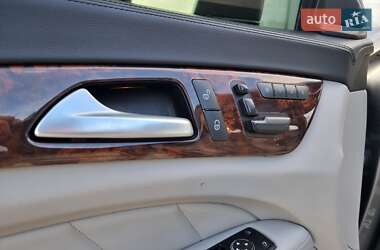 Седан Mercedes-Benz CLS-Class 2014 в  фото 43 Седан Mercedes-Benz CLS-Class 2014 в