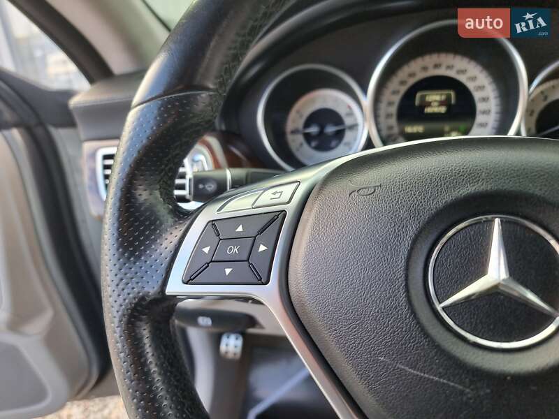 Седан Mercedes-Benz CLS-Class 2014 в Киеве фото 51 Седан Mercedes-Benz CLS-Class 2014 в Киеве