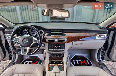 Седан Mercedes-Benz CLS-Class 2014 в  фото 74 Седан Mercedes-Benz CLS-Class 2014 в