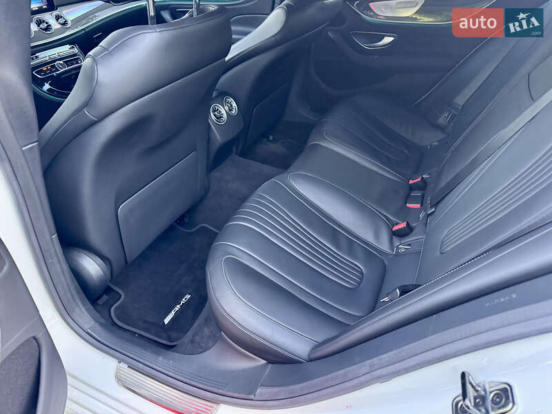 Купе Mercedes-Benz CLS-Class 2019 в Одессе фото 44 Купе Mercedes-Benz CLS-Class 2019 в Одессе