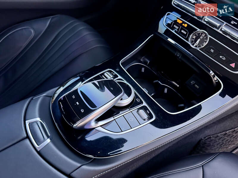 Купе Mercedes-Benz CLS-Class 2019 в Одессе фото 68 Купе Mercedes-Benz CLS-Class 2019 в Одессе