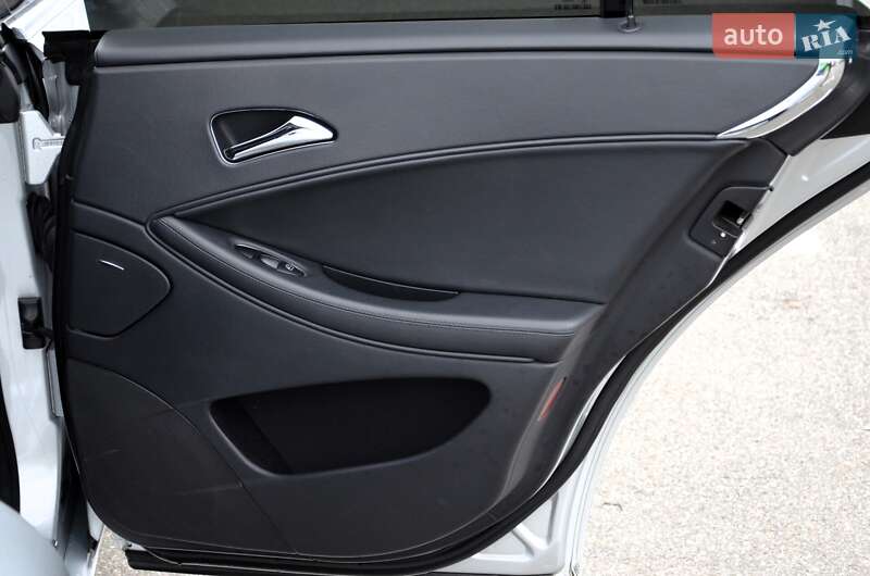 Купе Mercedes-Benz CLS-Class 2007 в Киеве фото 33 Купе Mercedes-Benz CLS-Class 2007 в Киеве