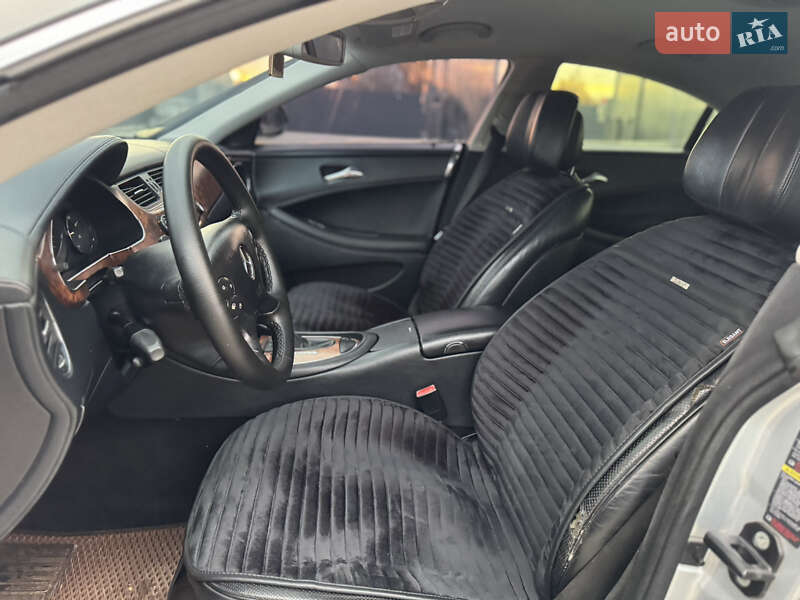 Купе Mercedes-Benz CLS-Class 2005 в Летичіві фото 35 Купе Mercedes-Benz CLS-Class 2005 в Летичіві