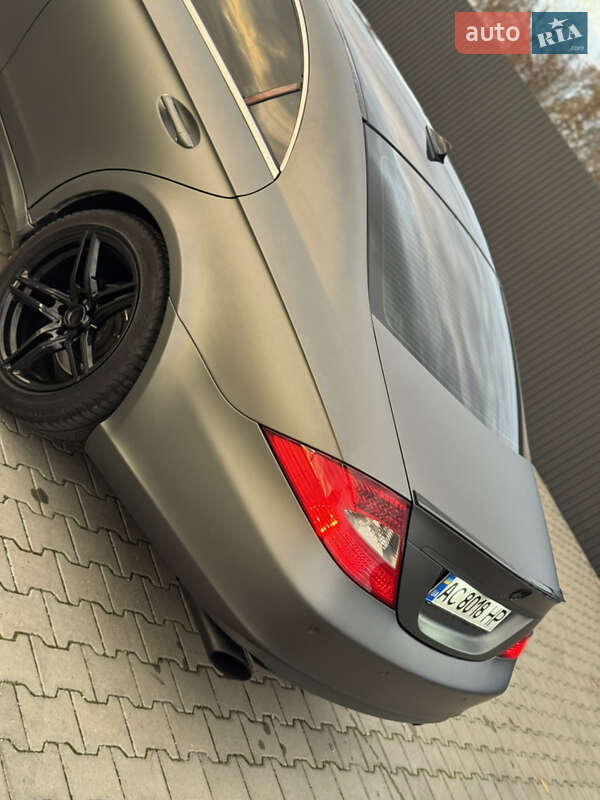 Купе Mercedes-Benz CLS-Class 2005 в Летичіві фото 49 Купе Mercedes-Benz CLS-Class 2005 в Летичіві