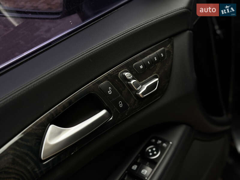 Седан Mercedes-Benz CLS-Class 2015 в Киеве