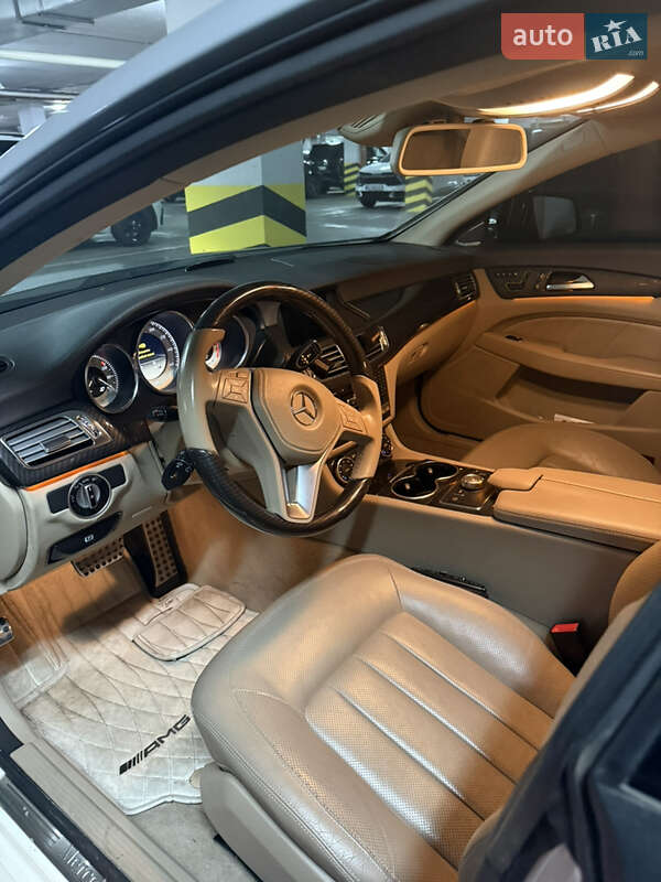 Седан Mercedes-Benz CLS-Class 2012 в Днепре фото 7 Седан Mercedes-Benz CLS-Class 2012 в Днепре