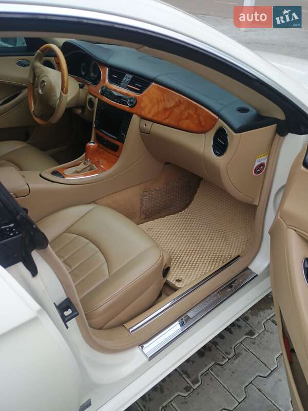 Купе Mercedes-Benz CLS-Class 2005 в Киеве фото 10 Купе Mercedes-Benz CLS-Class 2005 в Киеве