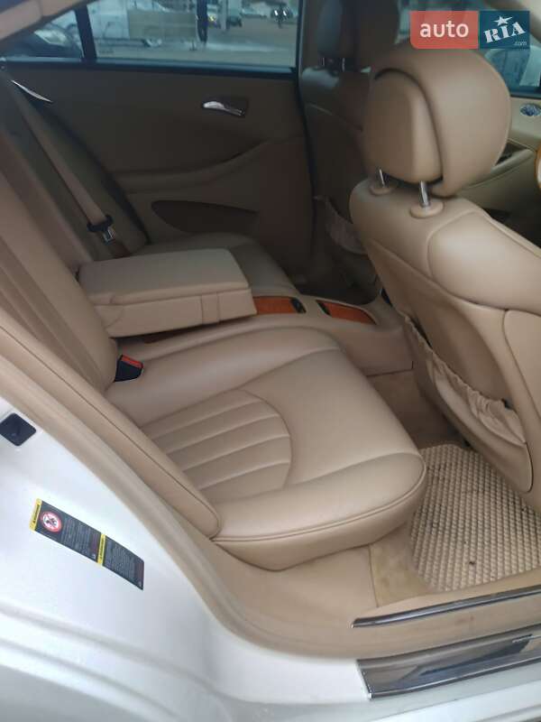 Купе Mercedes-Benz CLS-Class 2005 в Киеве фото 13 Купе Mercedes-Benz CLS-Class 2005 в Киеве