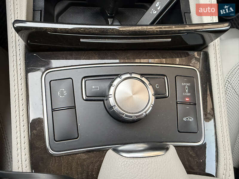 Седан Mercedes-Benz CLS-Class 2012 в Одессе