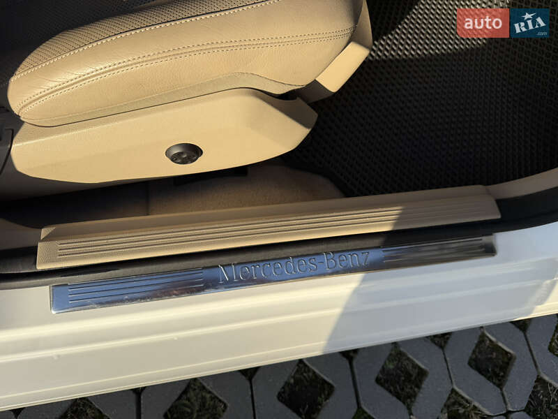 Седан Mercedes-Benz CLS-Class 2014 в Хмельницькому фото 57 Седан Mercedes-Benz CLS-Class 2014 в Хмельницькому