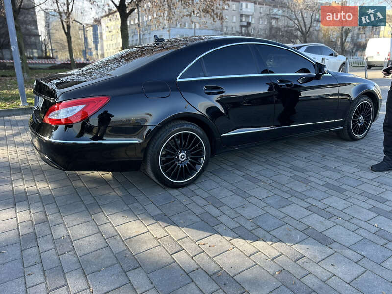 Седан Mercedes-Benz CLS-Class 2012 в Днепре