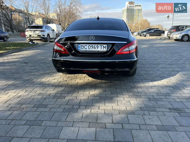 Седан Mercedes-Benz CLS-Class 2012 в Днепре