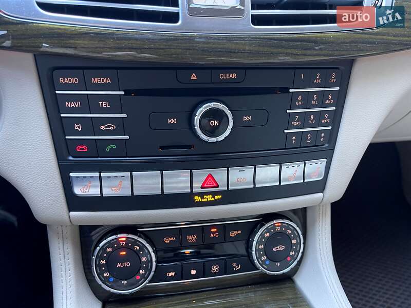 Седан Mercedes-Benz CLS-Class 2014 в Чернігові