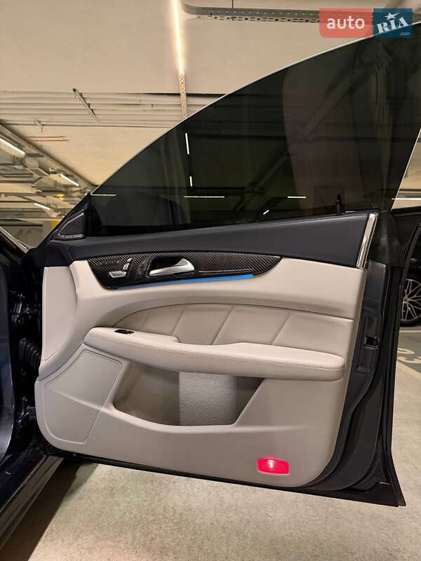 Седан Mercedes-Benz CLS-Class 2015 в Киеве фото 15 Седан Mercedes-Benz CLS-Class 2015 в Киеве