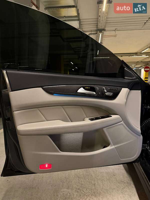 Седан Mercedes-Benz CLS-Class 2015 в Киеве фото 14 Седан Mercedes-Benz CLS-Class 2015 в Киеве