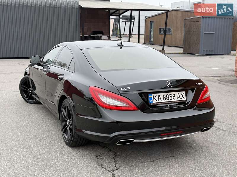 Седан Mercedes-Benz CLS-Class 2012 в Києві