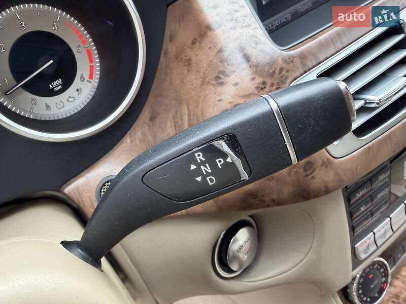 Седан Mercedes-Benz CLS-Class 2012 в Києві