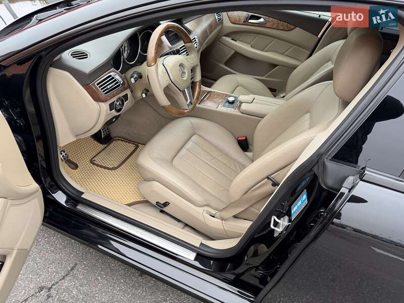 Седан Mercedes-Benz CLS-Class 2012 в Києві