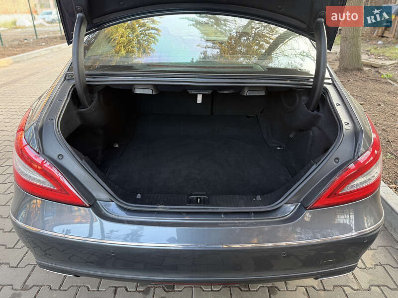 Седан Mercedes-Benz CLS-Class 2012 в Львове