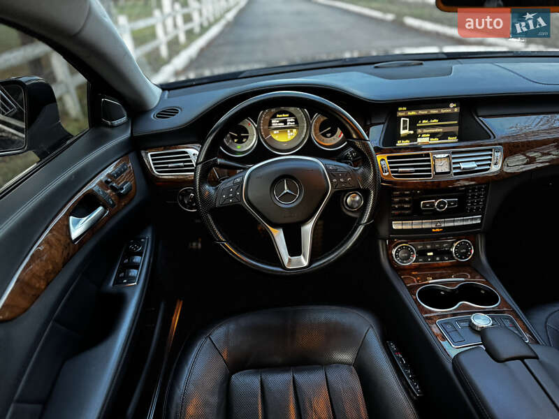 Седан Mercedes-Benz CLS-Class 2012 в Киеве фото 18 Седан Mercedes-Benz CLS-Class 2012 в Киеве