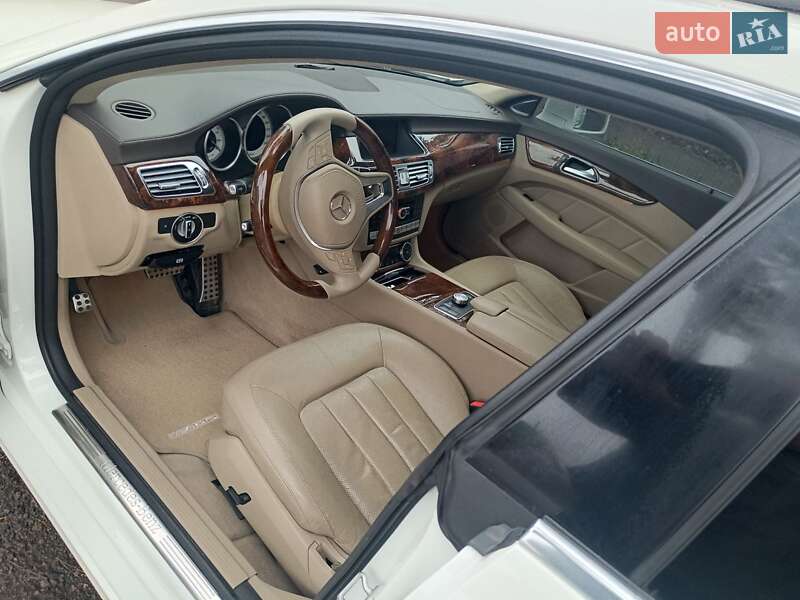 Седан Mercedes-Benz CLS-Class 2013 в Виннице