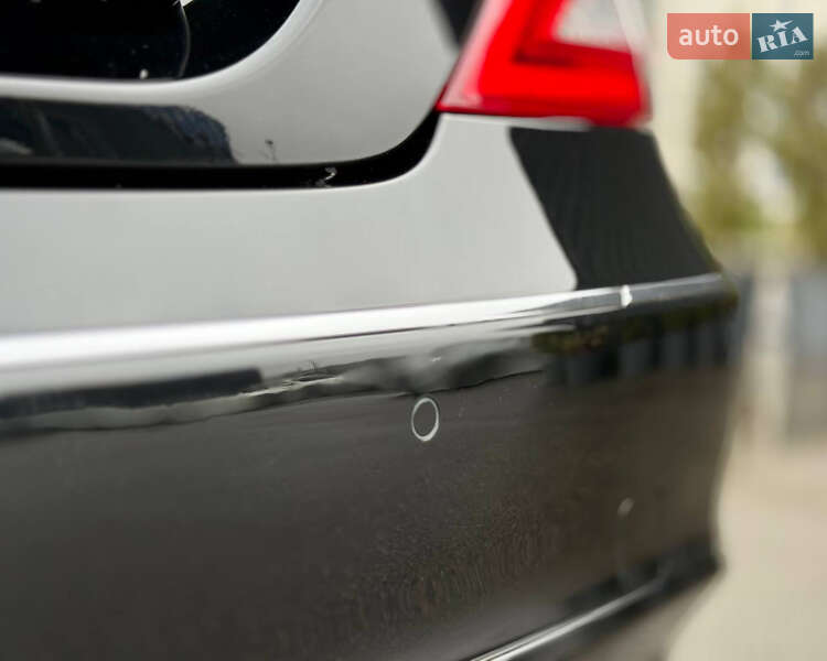 Седан Mercedes-Benz CLS-Class 2013 в Киеве фото 13 Седан Mercedes-Benz CLS-Class 2013 в Киеве