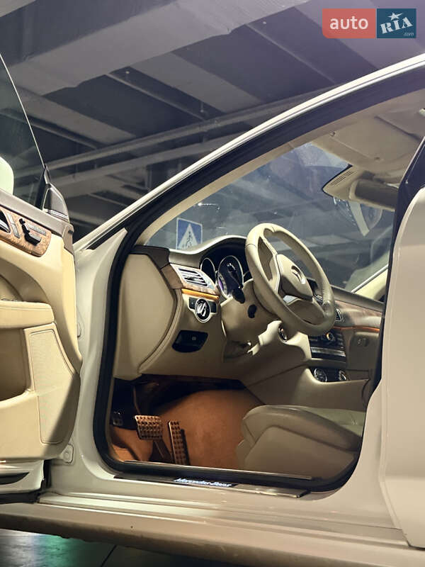 Седан Mercedes-Benz CLS-Class 2012 в Киеве
