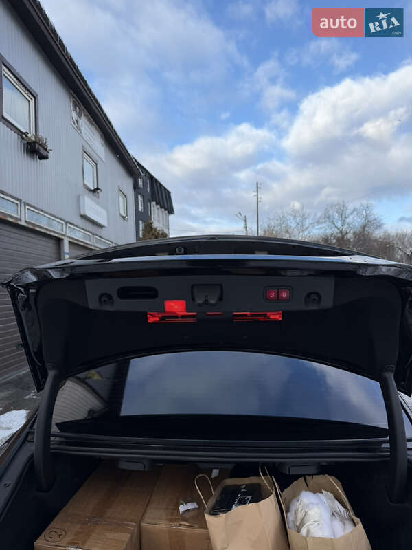 Седан Mercedes-Benz CLS-Class 2012 в Киеве