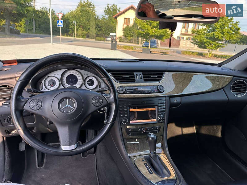 Купе Mercedes-Benz CLS-Class 2010 в Львові