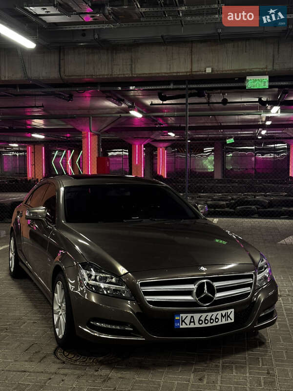 Mercedes-Benz CLS-Class 2012