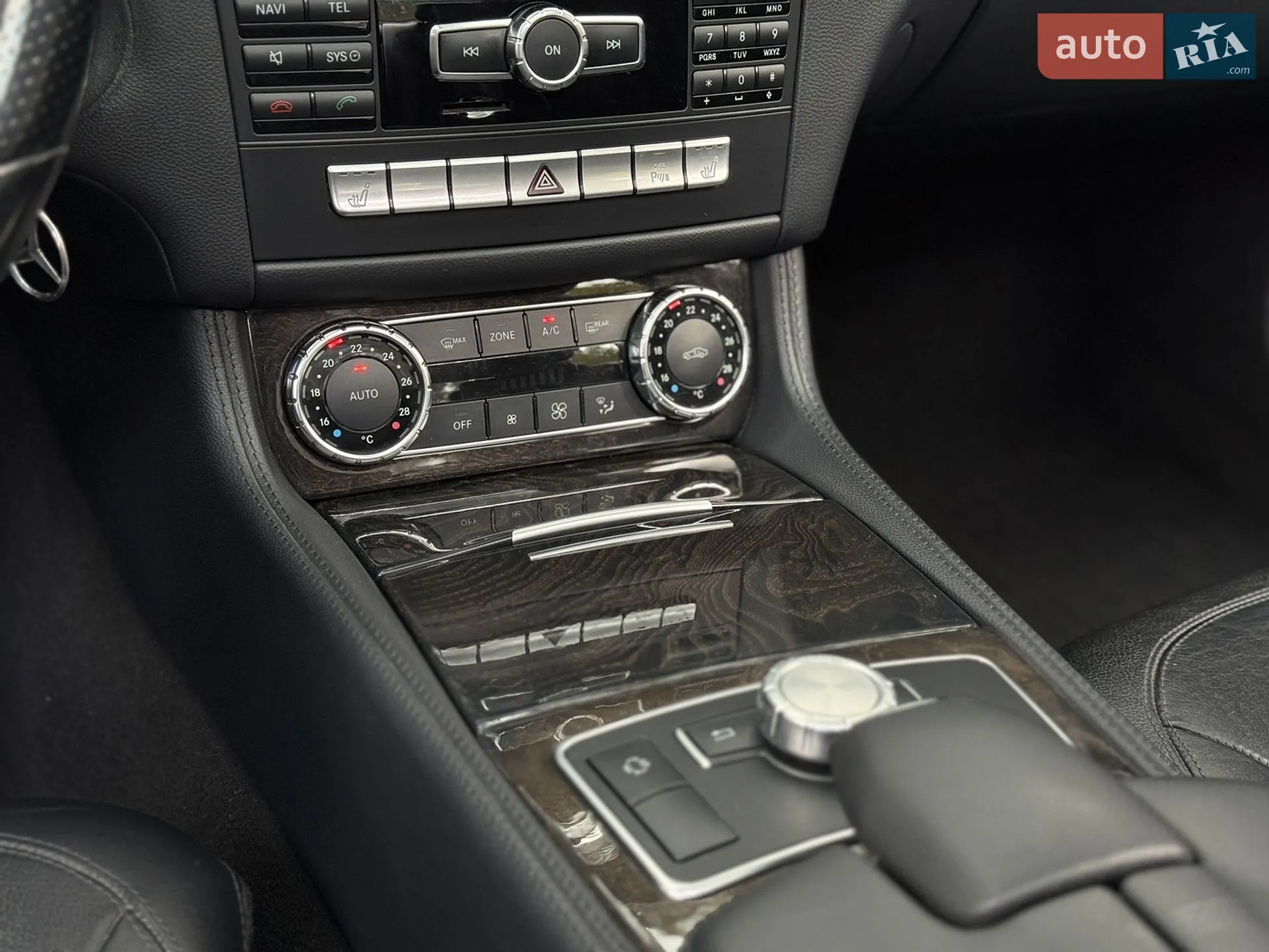 2012 Mercedes-Benz CLS-klasse - мініатюра 26