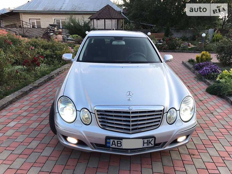 Mercedes-Benz E 220