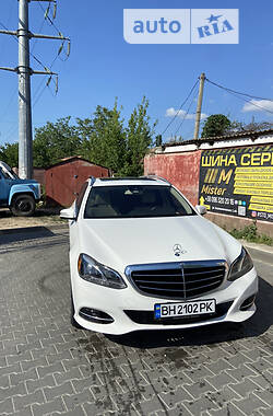 Универсал Mercedes-Benz E 350 2014 в Одессе
